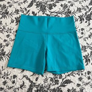 Lululemon Groove Short II (Roll Down) Sz 8
